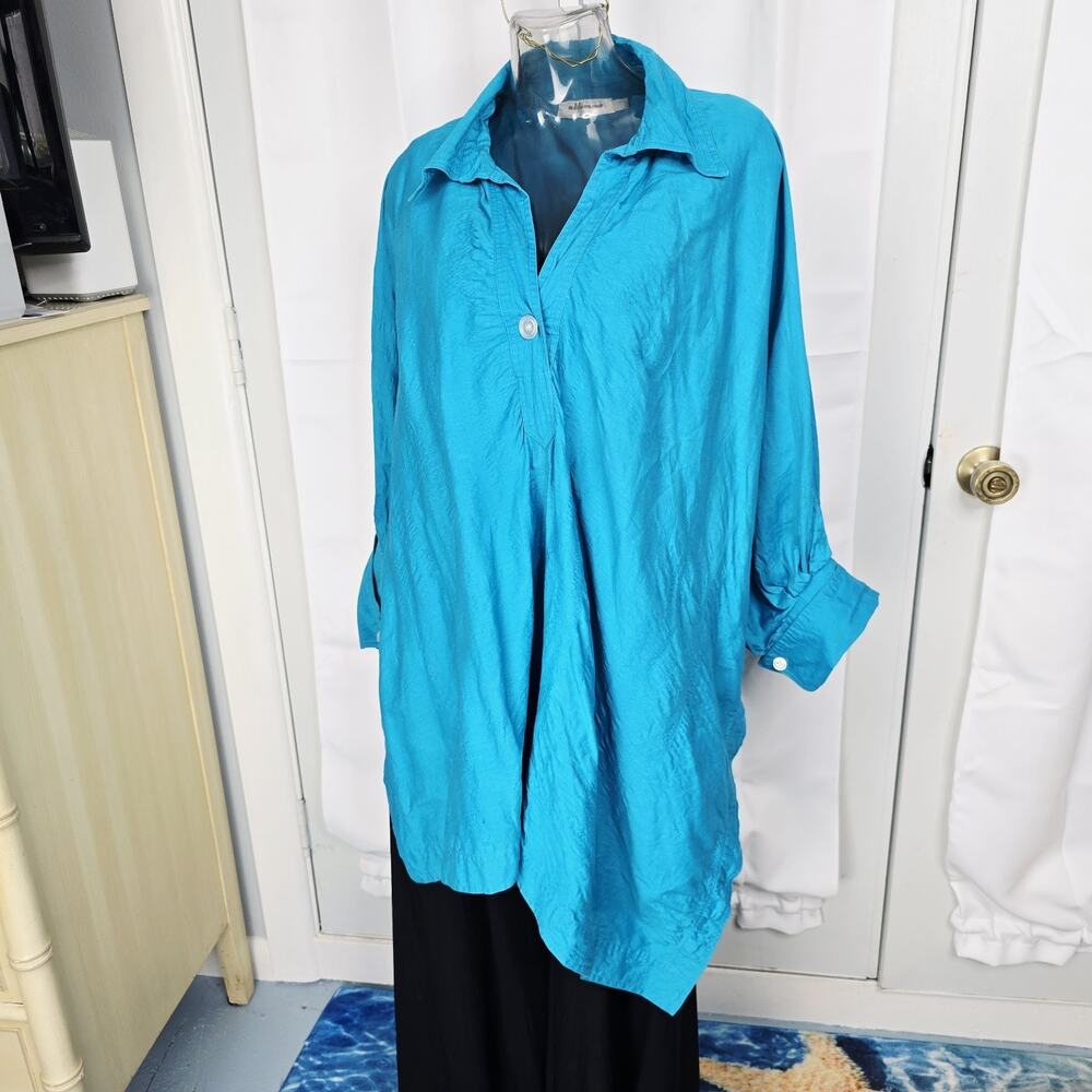 Dilemma Dhun Shroff Turquoise Art-To-Wear Textured Cotton Blend Shirt Lagenlook